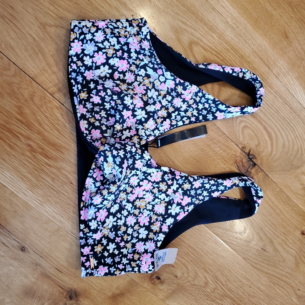 Victoria's secret swim suit top and bottom